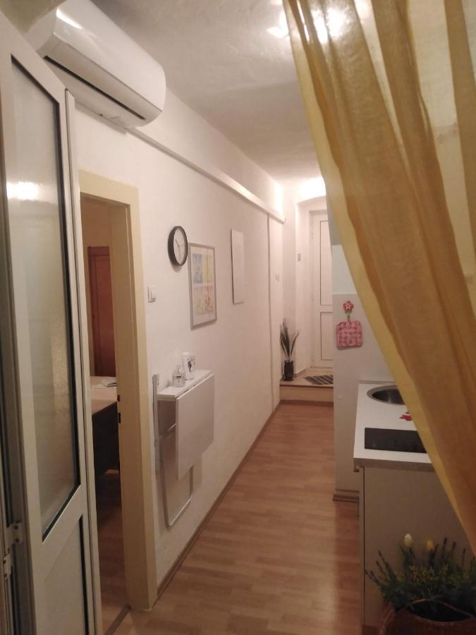 Apartment Nada Povlja  Eksteriør billede