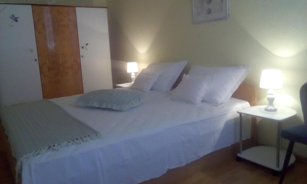 Apartment Nada Povlja  Eksteriør billede